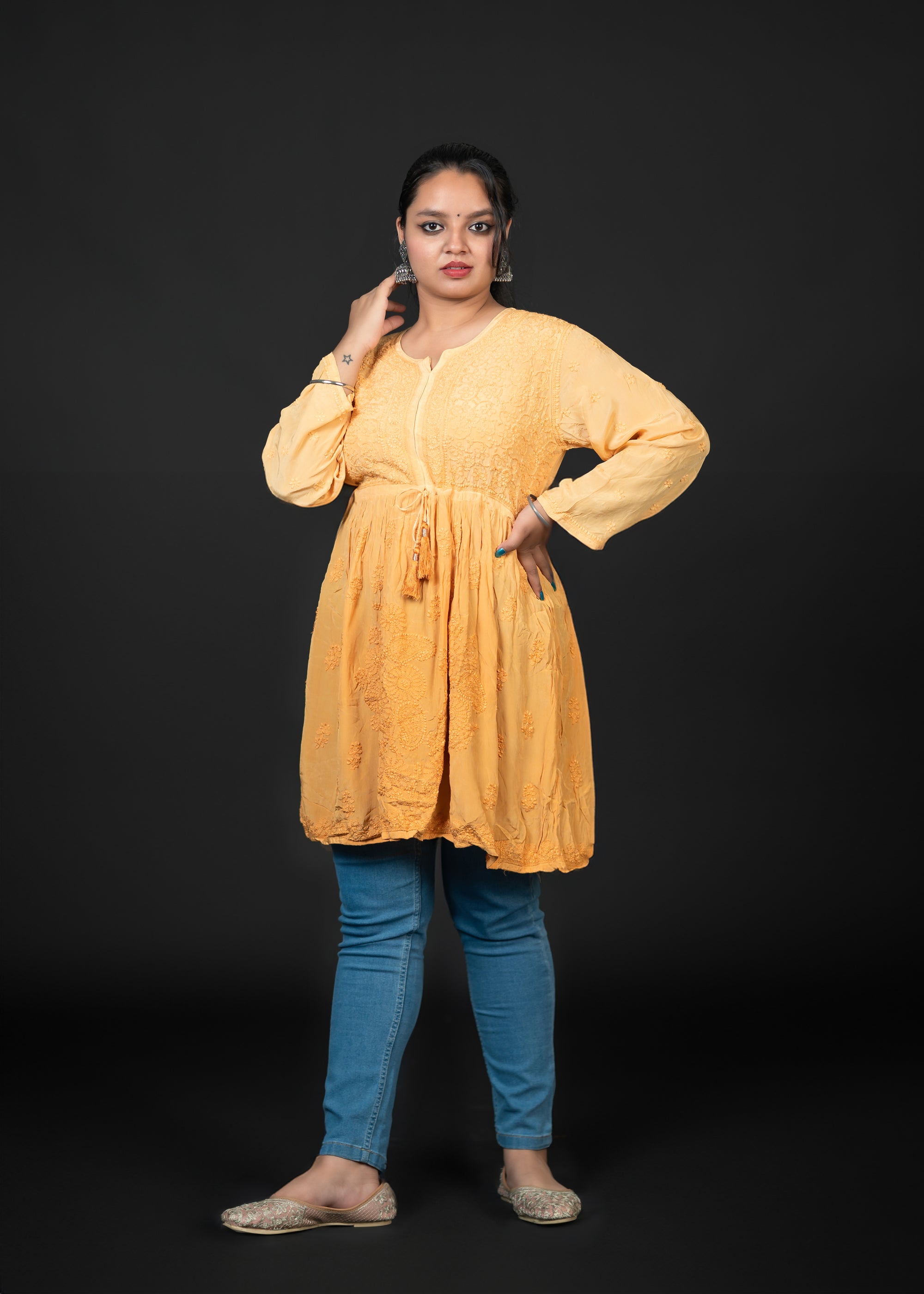 chikankari short kurti